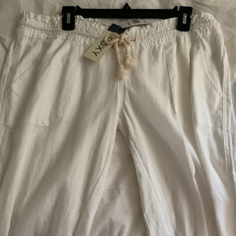Roxy Linen Beach Pants. Never been worn!